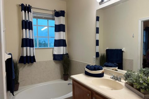 Townhouse in Jupiter, Florida 2 bedrooms, 148.36 sq.m. № 1227033 - photo 7