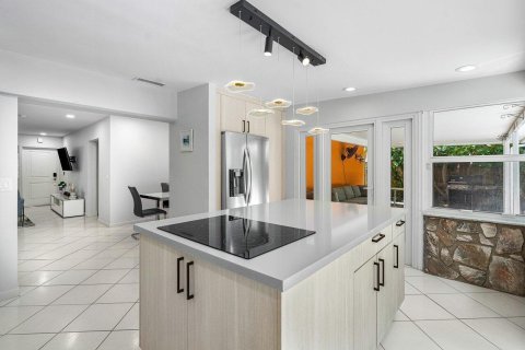 Casa en venta en North Palm Beach, Florida, 3 dormitorios, 103.86 m2 № 1227018 - foto 14