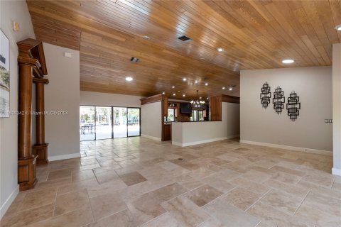 Villa ou maison à vendre à Weston, Floride: 5 chambres, 455.41 m2 № 1024054 - photo 12