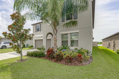 Villa ou maison à vendre à Apollo Beach, Floride: 6 chambres, 312.34 m2 № 1343082 - photo 3