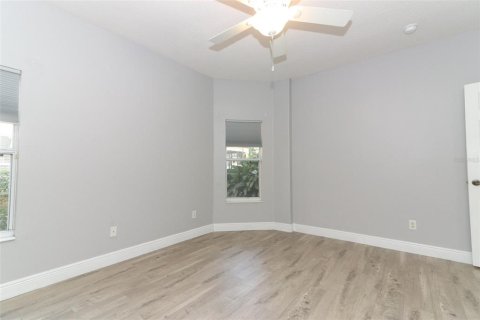 Townhouse in Orlando, Florida 3 bedrooms, 218.97 sq.m. № 1406456 - photo 16