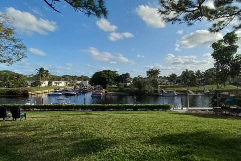 Copropriété à vendre à Boca Raton, Floride: 2 chambres, 122.91 m2 № 1073860 - photo 28