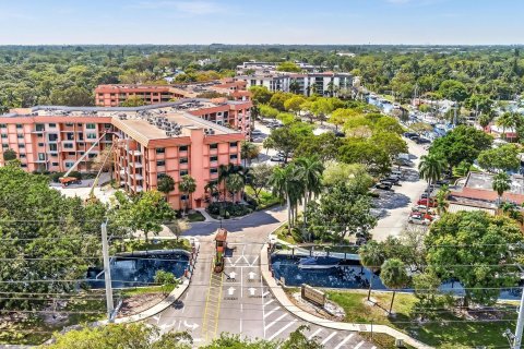 Condo in Fort Lauderdale, Florida, 2 bedrooms  № 1073740 - photo 3