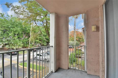 Condo in Miramar, Florida, 2 bedrooms  № 1370561 - photo 21