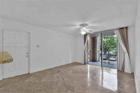 Condominio en venta en Miramar, Florida, 2 dormitorios, 75.9 m2 № 1370561 - foto 20