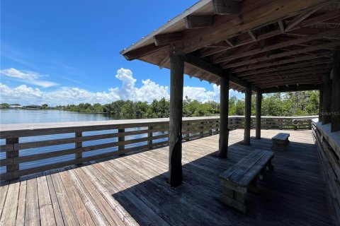 Villa ou maison à vendre à Port Charlotte, Floride: 2 chambres, 113.62 m2 № 1296621 - photo 22