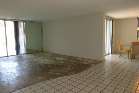 Copropriété à vendre à Miami, Floride: 2 chambres, 139.45 m2 № 1077058 - photo 6