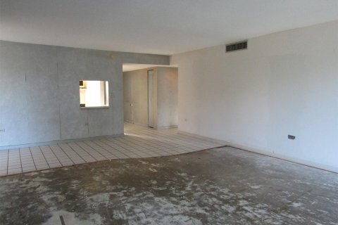 Copropriété à vendre à Miami, Floride: 2 chambres, 139.45 m2 № 1077058 - photo 9