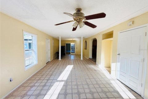 House in Cocoa, Florida 4 bedrooms, 233.37 sq.m. № 1371009 - photo 7