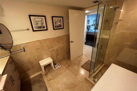 Condo in Aventura, Florida, 3 bedrooms  № 1234626 - photo 23