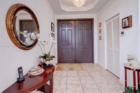 Casa en venta en Doral, Florida, 3 dormitorios, 241.17 m2 № 1070025 - foto 3