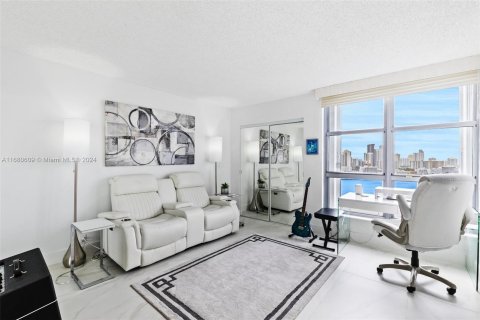 Condominio en venta en Aventura, Florida, 3 dormitorios, 157.38 m2 № 1410753 - foto 16