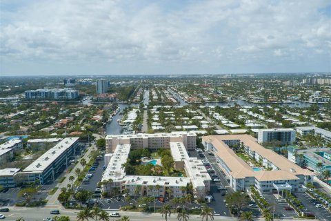 Copropriété à vendre à Pompano Beach, Floride: 2 chambres, 79.9 m2 № 1040504 - photo 22