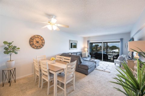 Copropriété à vendre à Pompano Beach, Floride: 2 chambres, 79.9 m2 № 1040504 - photo 20