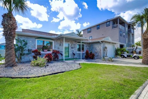 Villa ou maison à vendre à Hudson, Floride: 2 chambres, 120.77 m2 № 1263780 - photo 4