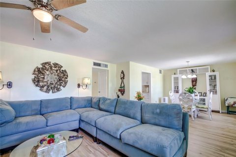 Casa en venta en Hudson, Florida, 2 dormitorios, 120.77 m2 № 1263780 - foto 9