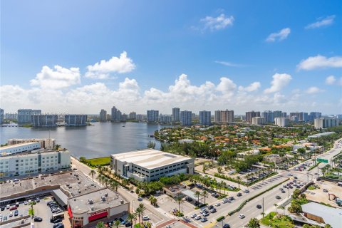 Copropriété à vendre à Sunny Isles Beach, Floride: 2 chambres, 119.75 m2 № 1240615 - photo 6