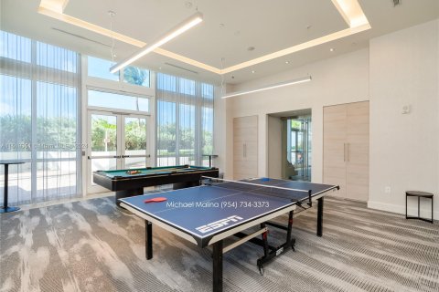 Copropriété à vendre à Sunny Isles Beach, Floride: 2 chambres, 119.75 m2 № 1240615 - photo 30