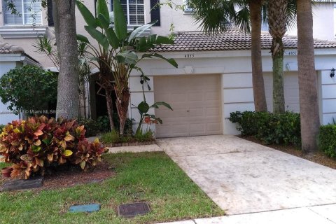 Touwnhouse à louer à West Palm Beach, Floride: 3 chambres, 132.57 m2 № 1357091 - photo 2