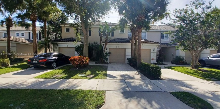 Townhouse in West Palm Beach, Florida 3 bedrooms, 132.57 sq.m. № 1357091