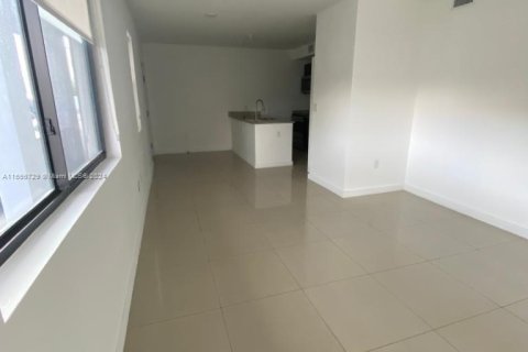 Copropriété à louer à Hialeah, Floride: 2 chambres, 115.2 m2 № 1357040 - photo 5