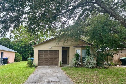 Casa en venta en Orlando, Florida, 3 dormitorios, 107.58 m2 № 1426517 - foto 1