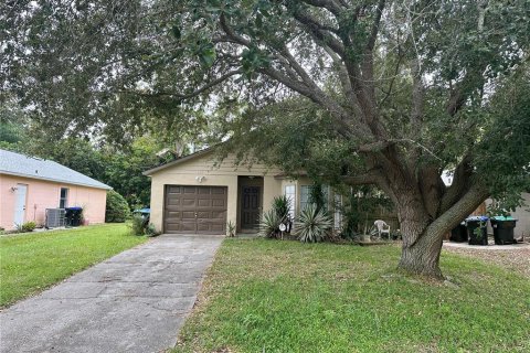 Casa en venta en Orlando, Florida, 3 dormitorios, 107.58 m2 № 1426517 - foto 2