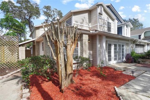 House in Orlando, Florida 3 bedrooms, 179.39 sq.m. № 1426548 - photo 3