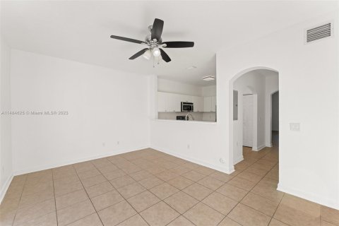 Adosado en venta en Miramar, Florida, 3 dormitorios, 134.71 m2 № 1033069 - foto 11