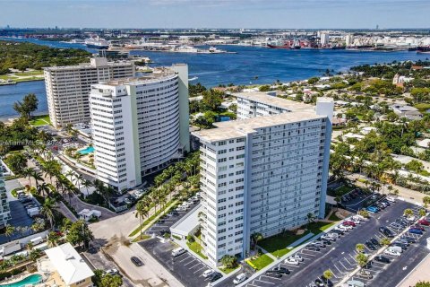 Copropriété à vendre à Fort Lauderdale, Floride: 1 chambre, 74.79 m2 № 1209565 - photo 28