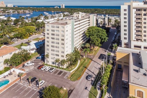 Copropriété à louer à Fort Lauderdale, Floride: 1 chambre, 66.89 m2 № 1357154 - photo 1