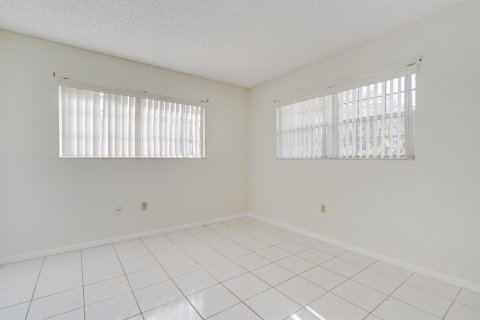 Condominio en venta en Dania Beach, Florida, 2 dormitorios, 86.86 m2 № 1061155 - foto 17