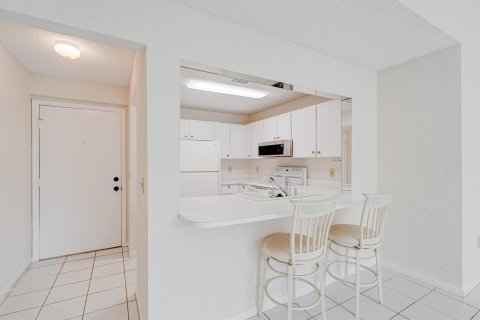Condominio en venta en Dania Beach, Florida, 2 dormitorios, 86.86 m2 № 1061155 - foto 2
