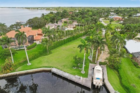 Casa en venta en Stuart, Florida, 4 dormitorios, 421.4 m2 № 1325404 - foto 12