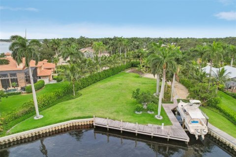 Casa en venta en Stuart, Florida, 4 dormitorios, 421.4 m2 № 1325404 - foto 8