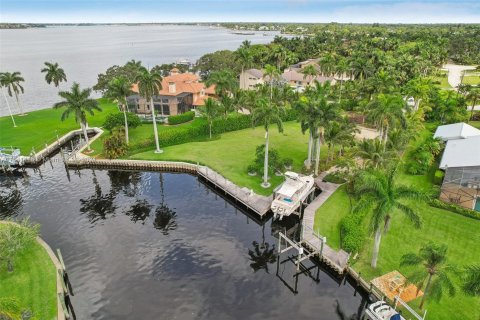 Casa en venta en Stuart, Florida, 4 dormitorios, 421.4 m2 № 1325404 - foto 4