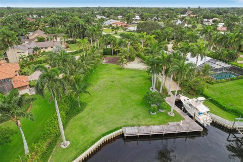 Casa en venta en Stuart, Florida, 4 dormitorios, 421.4 m2 № 1325404 - foto 6