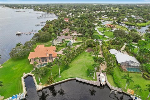 Casa en venta en Stuart, Florida, 4 dormitorios, 421.4 m2 № 1325404 - foto 11