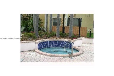 Condominio en venta en Oakland Park, Florida, 1 dormitorio, 80.08 m2 № 1225432 - foto 12