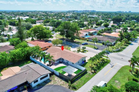 Villa ou maison à vendre à Deerfield Beach, Floride: 3 chambres, 172.05 m2 № 1227052 - photo 4