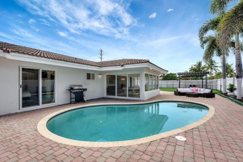 Villa ou maison à vendre à Deerfield Beach, Floride: 3 chambres, 172.05 m2 № 1227052 - photo 21