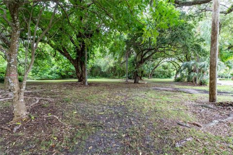 Terreno en venta en South Miami, Florida № 1328257 - foto 6