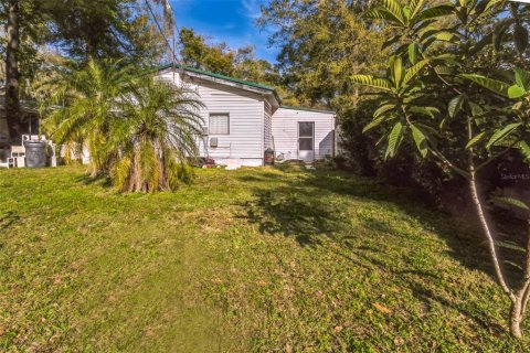 Villa ou maison à vendre à Zephyrhills, Floride: 2 chambres, 71.35 m2 № 1301885 - photo 18