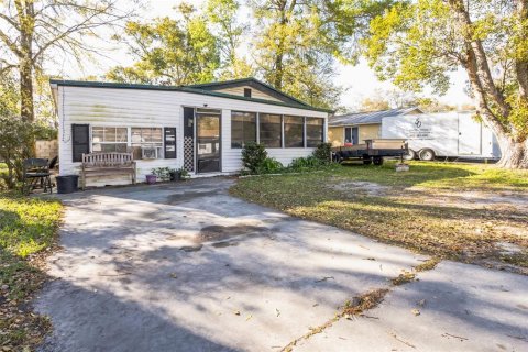 Villa ou maison à vendre à Zephyrhills, Floride: 2 chambres, 71.35 m2 № 1301885 - photo 3