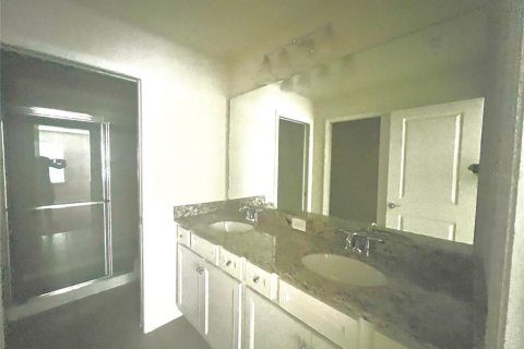 Adosado en venta en Davenport, Florida, 5 dormitorios, 212.1 m2 № 1301886 - foto 16