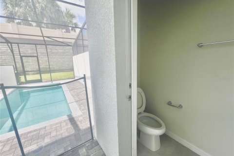 Adosado en venta en Davenport, Florida, 5 dormitorios, 212.1 m2 № 1301886 - foto 19