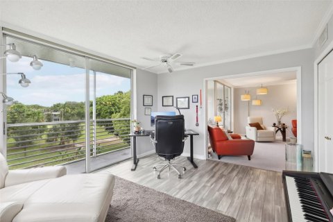 Copropriété à vendre à Pompano Beach, Floride: 3 chambres, 129.13 m2 № 1236340 - photo 21