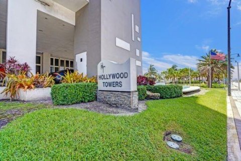 Copropriété à vendre à Hollywood, Floride: 1 chambre, 75.44 m2 № 1019421 - photo 10