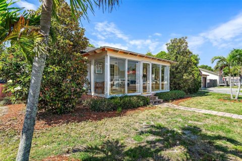 Villa ou maison à vendre à Gulfport, Floride: 3 chambres, 133.97 m2 № 1341865 - photo 3