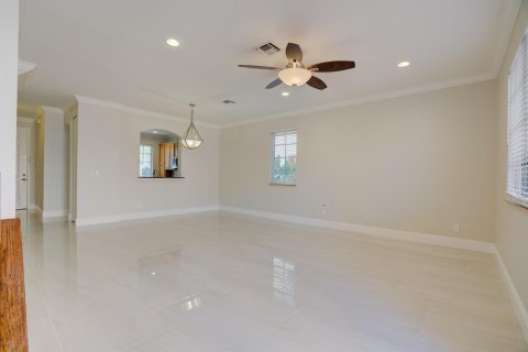 Townhouse in Jupiter, Florida 3 bedrooms, 196.58 sq.m. № 1043202 - photo 15